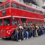 Photo de groupe bus londonnien , groupe pour la Fashion week de Londres