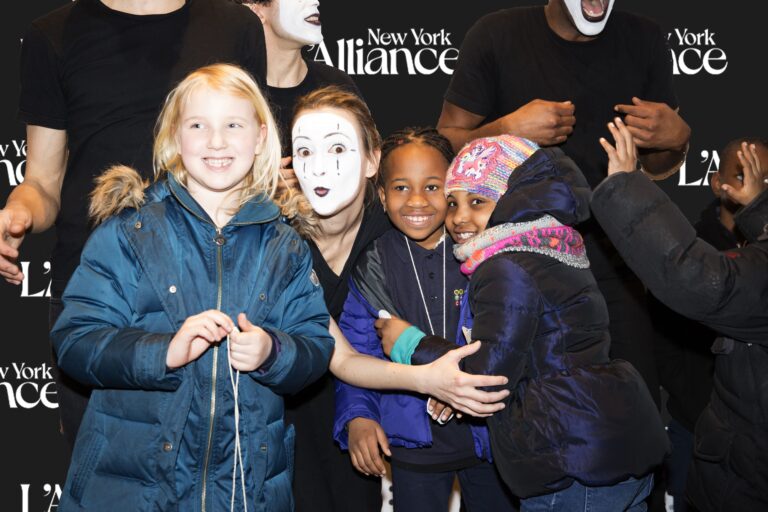 Brokenbox min 768x512